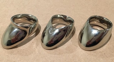Lipped Thumb Rings